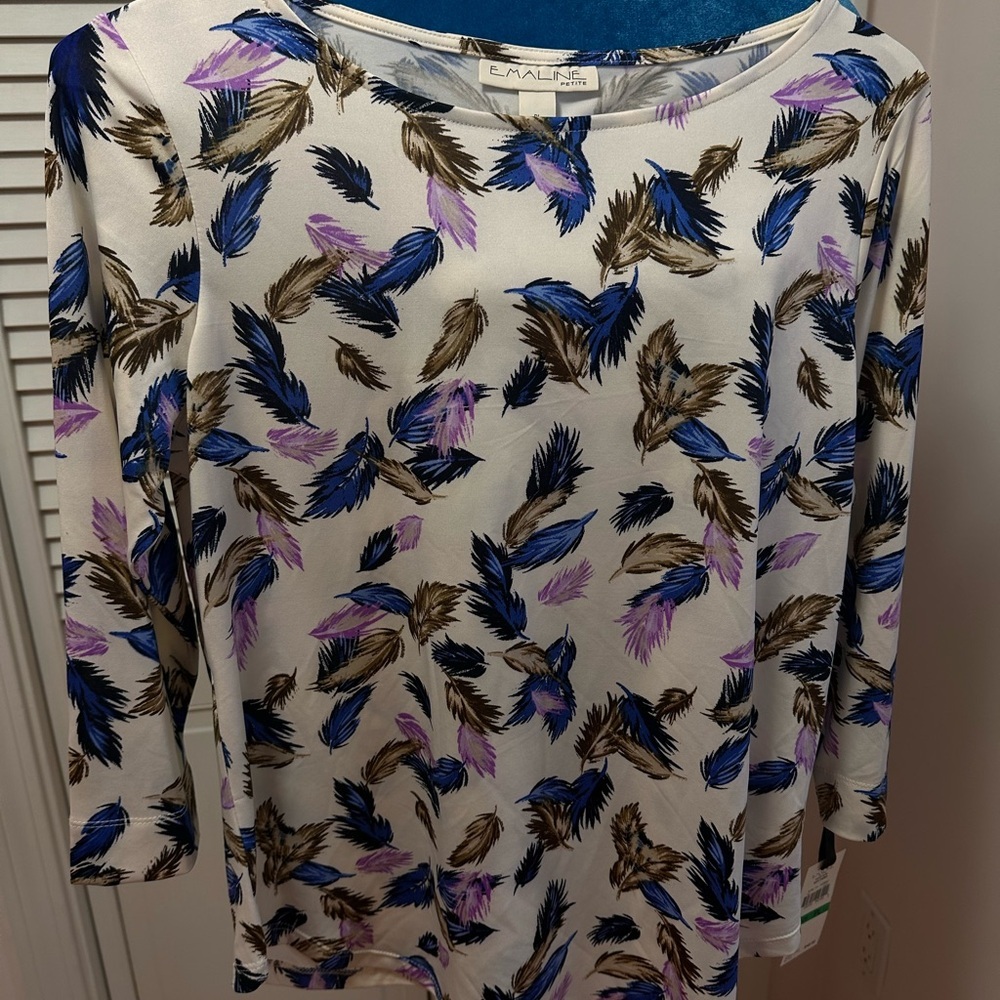 Women's Feather Print Top - Multicolor silky feel